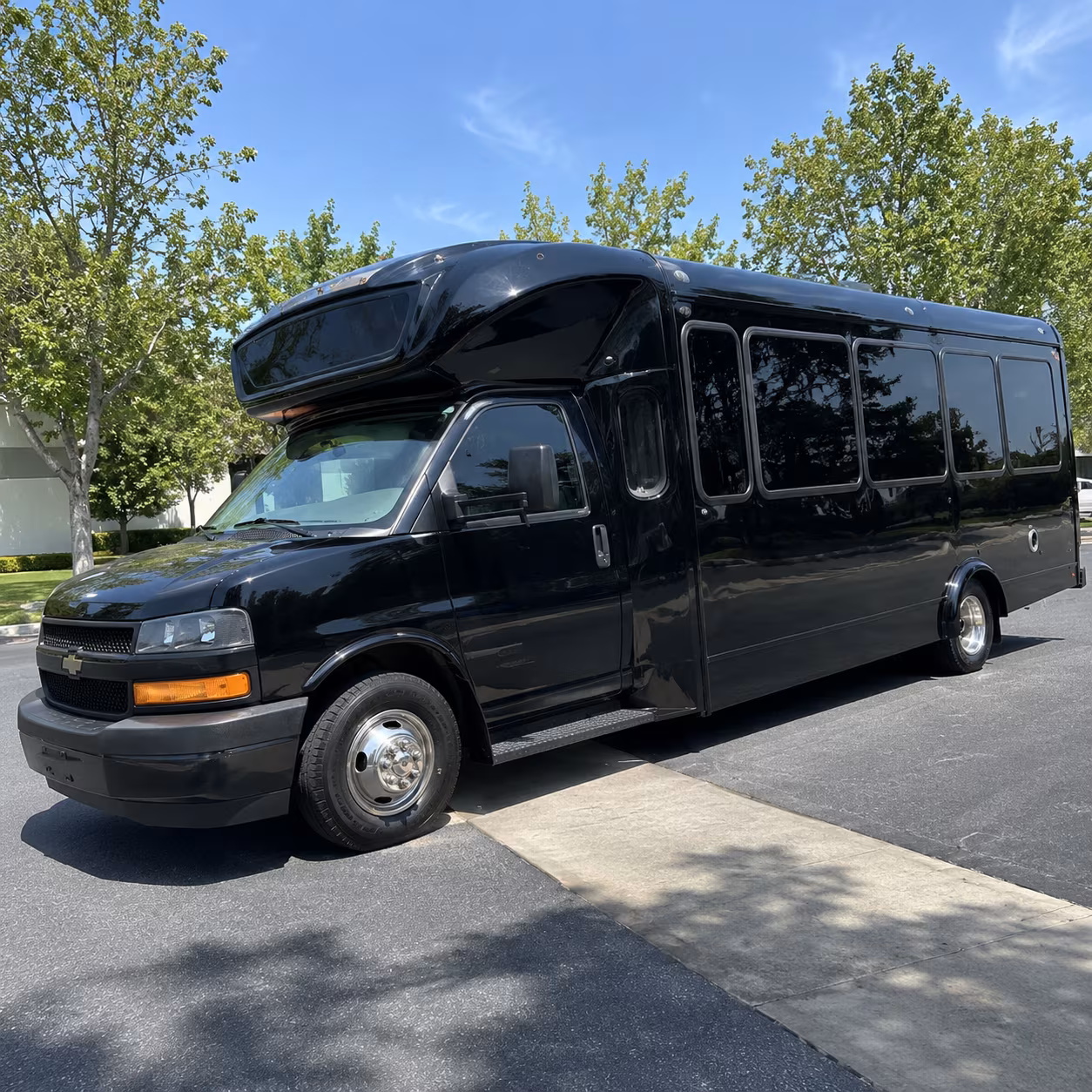 Lancaster Birthday, Sweet 16, & Quinceañera Party Bus Rentals