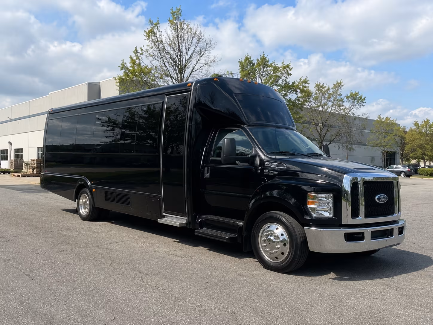 Wilmington Birthday, Sweet 16, & Quinceañera Party Bus Rentals